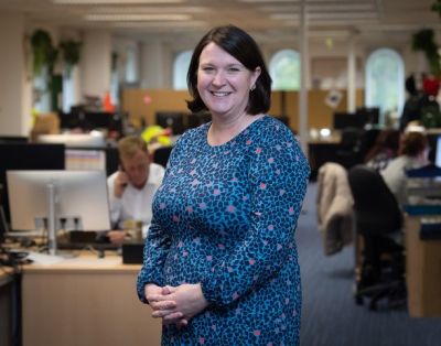 Nicole-Lappin-Chair-(1).jpg Nicole-Lappin-Chair-(1).jpg