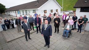 the outgoing mayor of Derry city and stabane pictured with residents at the re-imaging the wells project 