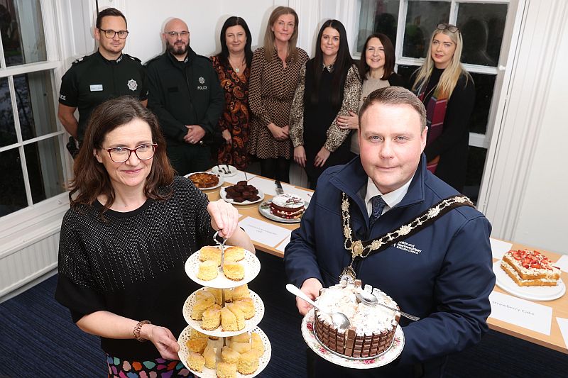 Cakes with the Lord Mayor